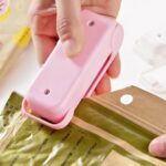 Portable Mini Handheld Sealing Machine for Plastic Bags (Battery Not Included) - Image 7