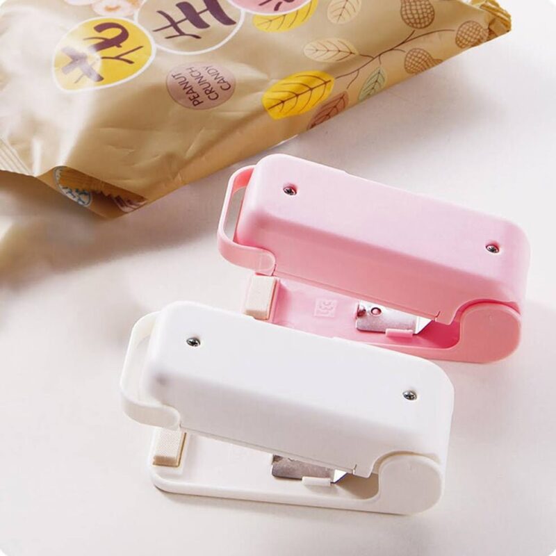 Portable Mini Handheld Sealing Machine for Plastic Bags (Battery Not Included) - Image 8
